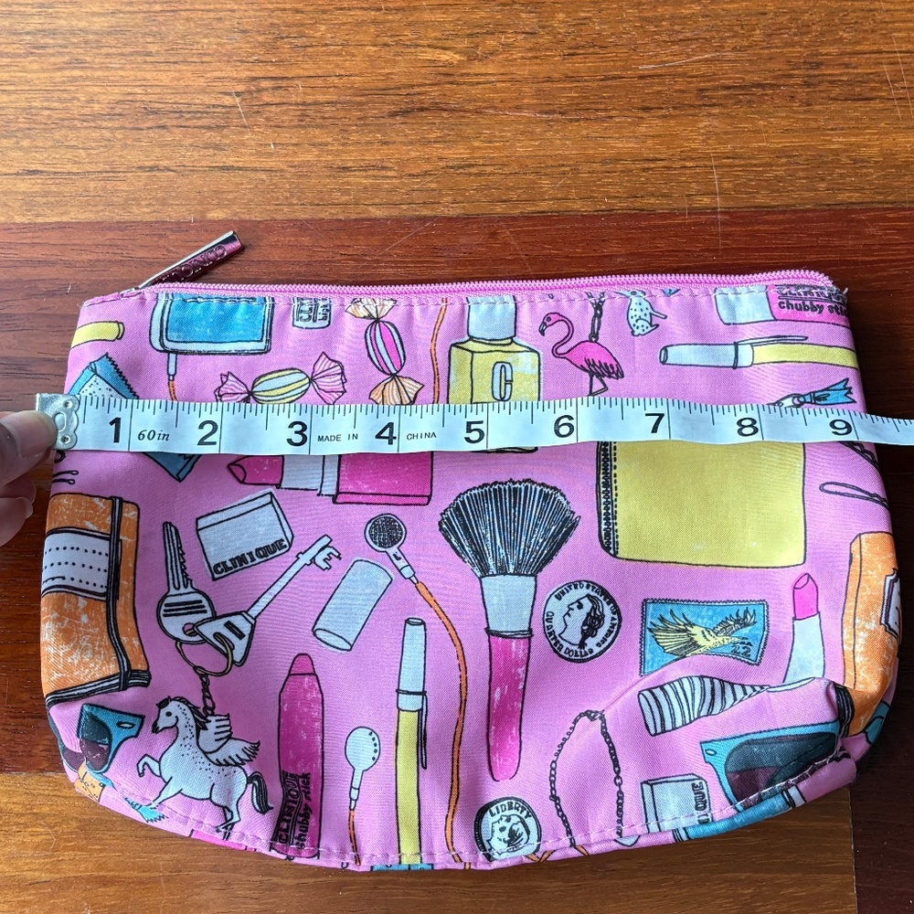 Clinique "Bag of Tricks" Cosmetic Bag - Picture 6 of 7